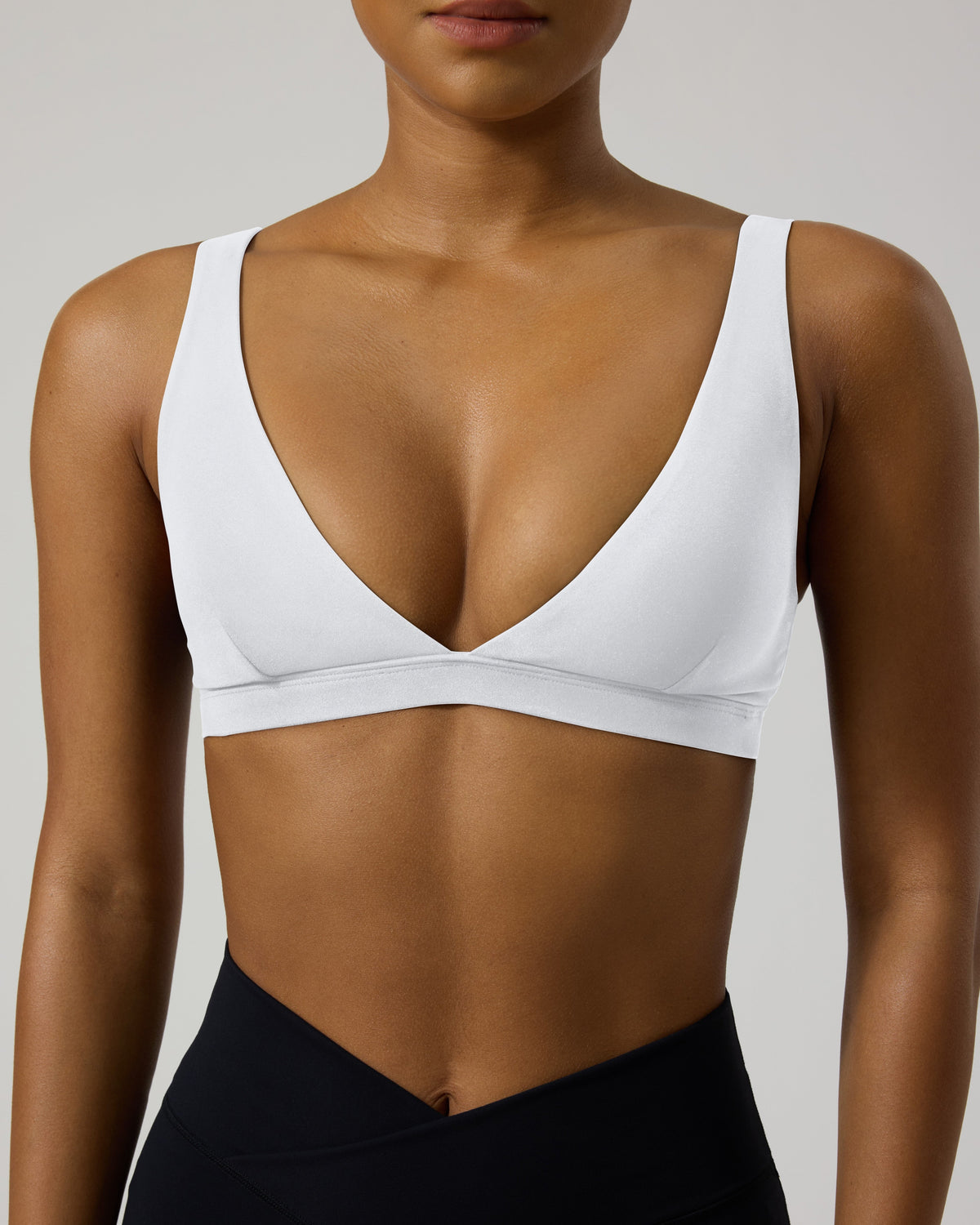 FlexFlow Plunge V Neck Bra