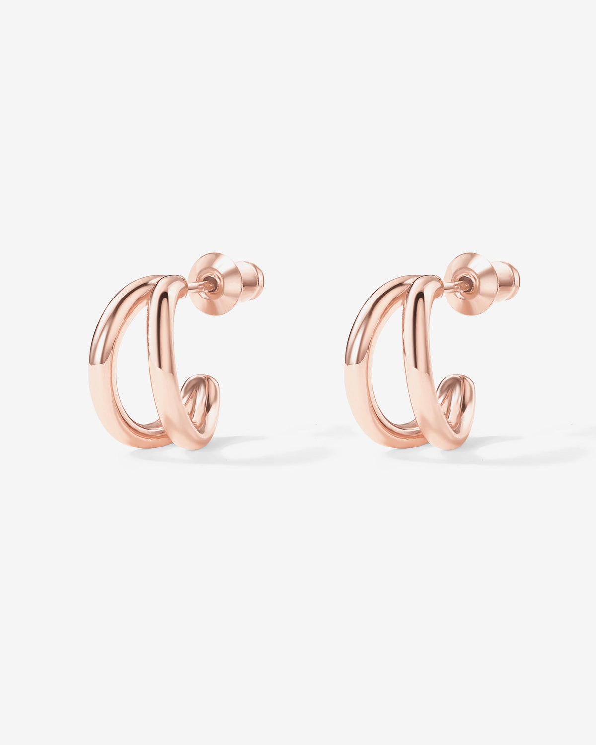 Mia Hoops