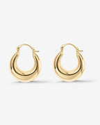 Luisa Hoops