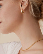 Luisa Hoops