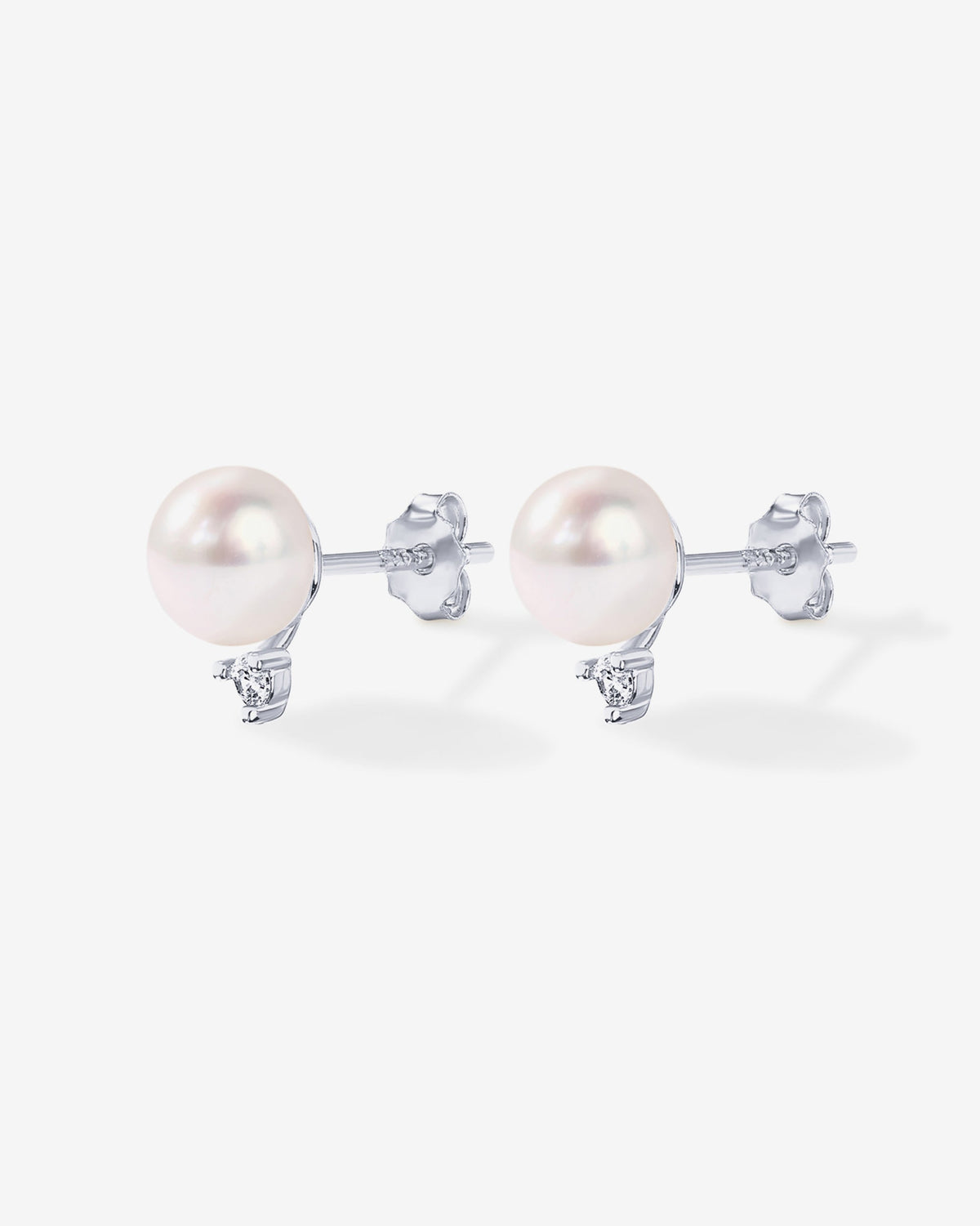Perla Stud Earrings