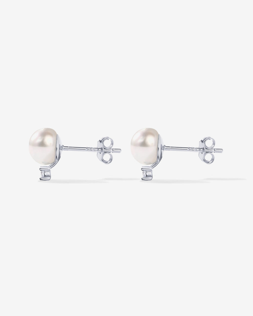 Perla Stud Earrings