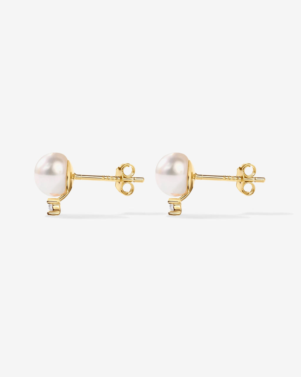 Perla Stud Earrings