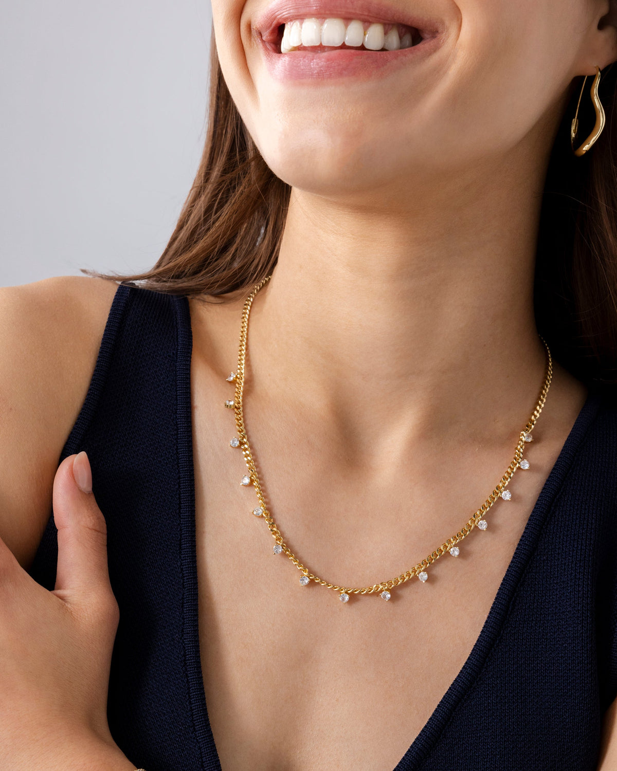 Flash and Float Chain Necklace