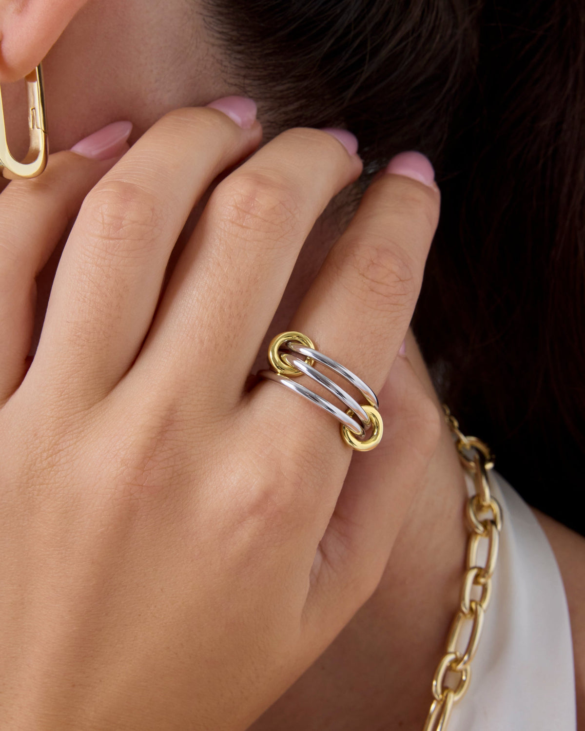 Interlocked Two-Toned Statement Rings