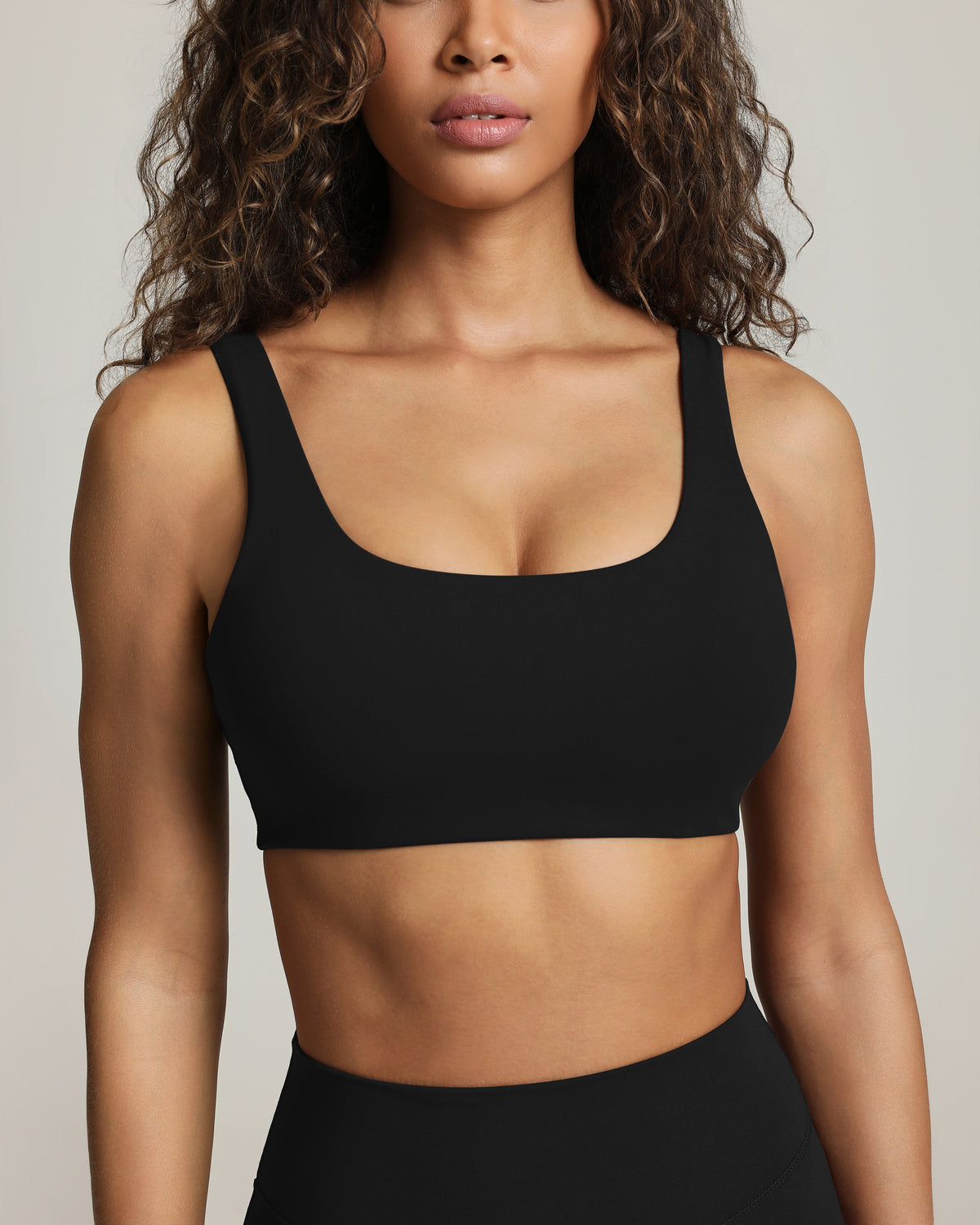 FlexFlow Scoop Neck Bra