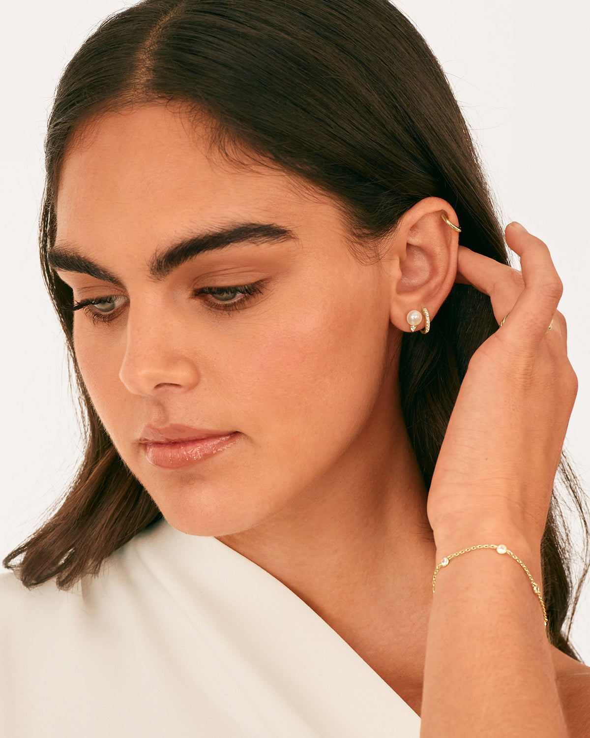 Perla Stud Earrings