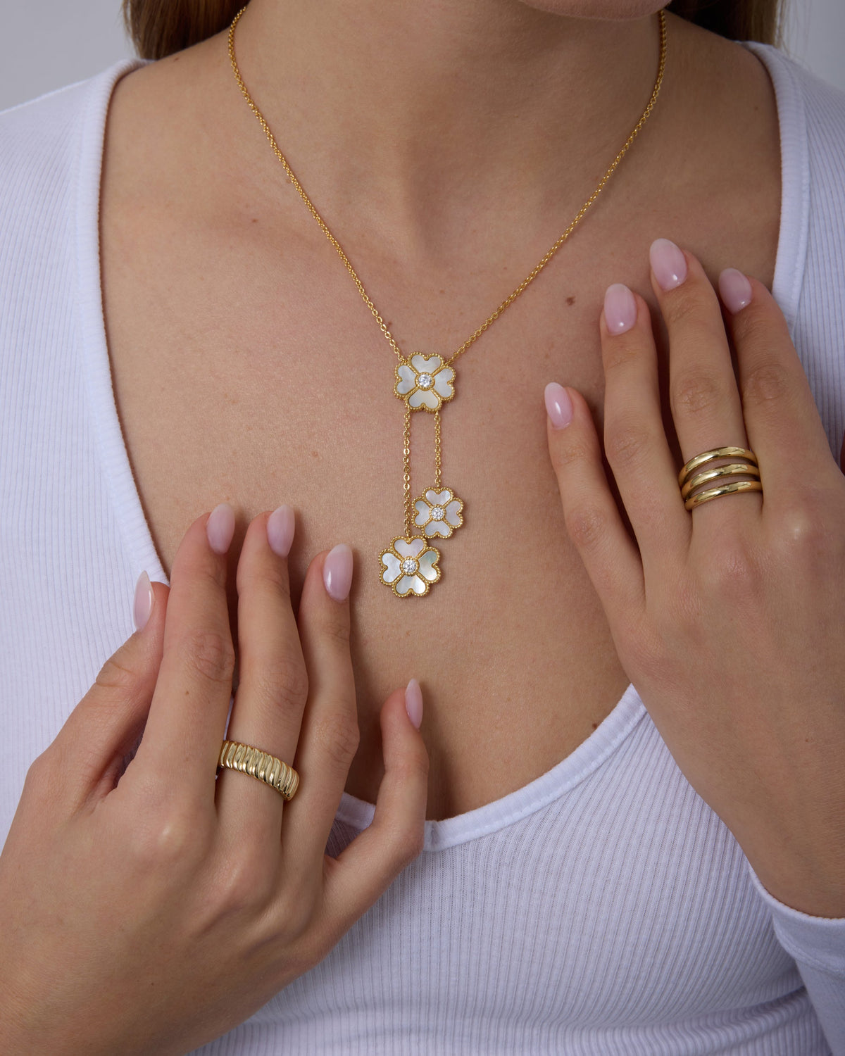 Mother of Pearl & Onyx Clover Necklace
