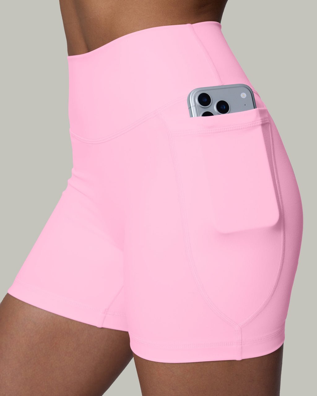 FlexFlow High-Rise 4" Shorts with Pockets