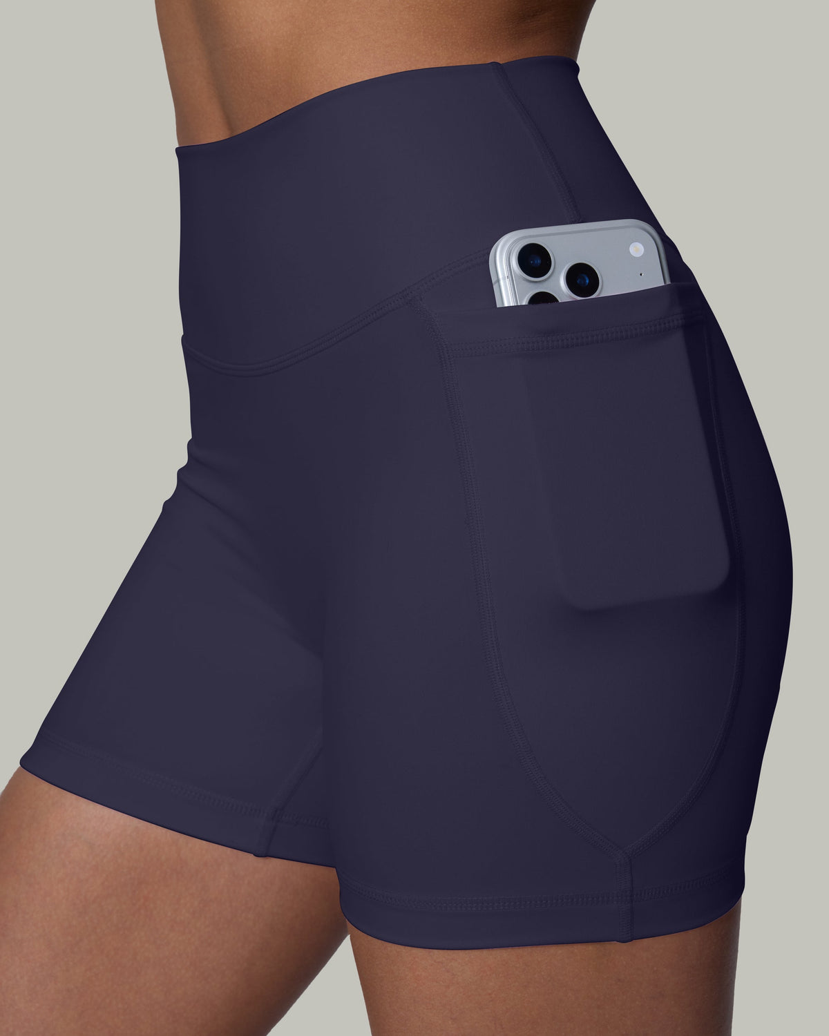 FlexFlow High-Rise 4" Shorts with Pockets