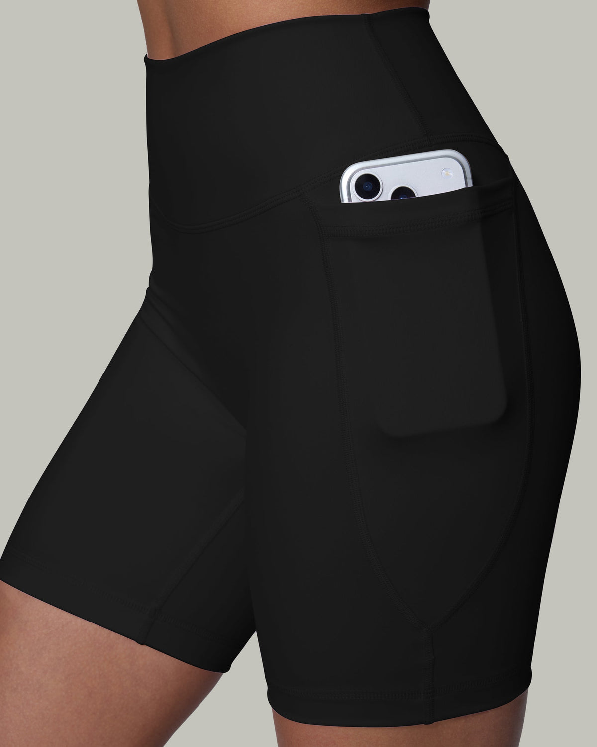 FlexFlow High-Rise 6" Shorts with Pockets
