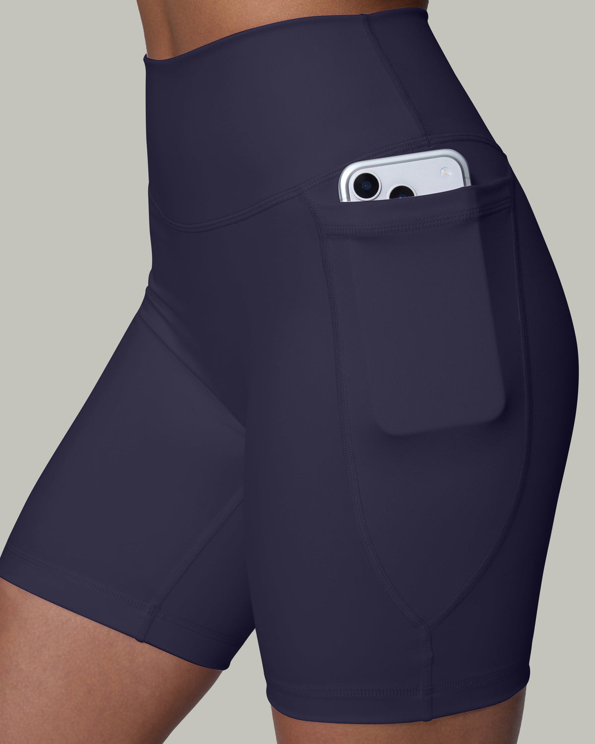 FlexFlow High-Rise 6" Shorts with Pockets
