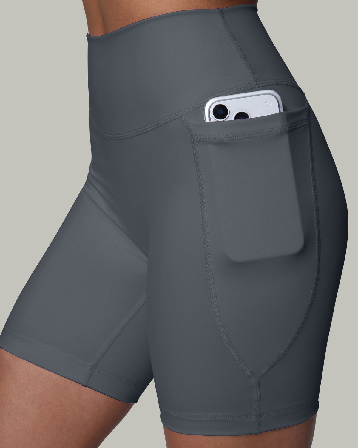 FlexFlow High-Rise 6" Shorts with Pockets
