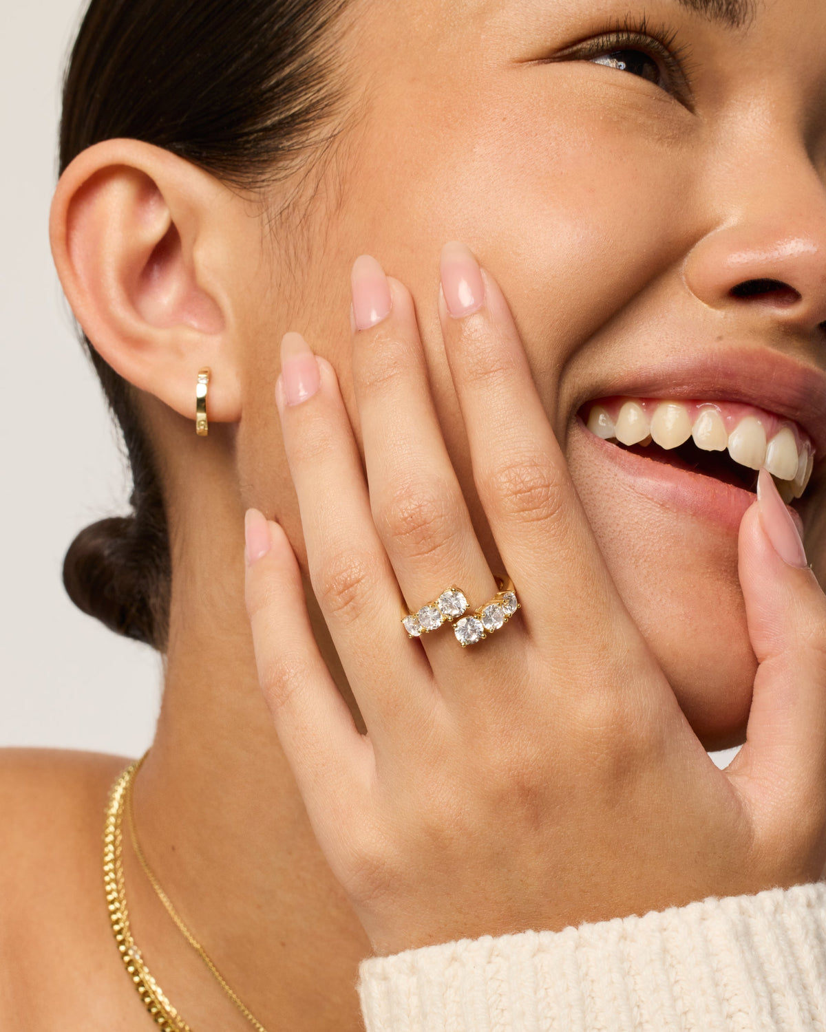 Nut Crossover Chunky Ring