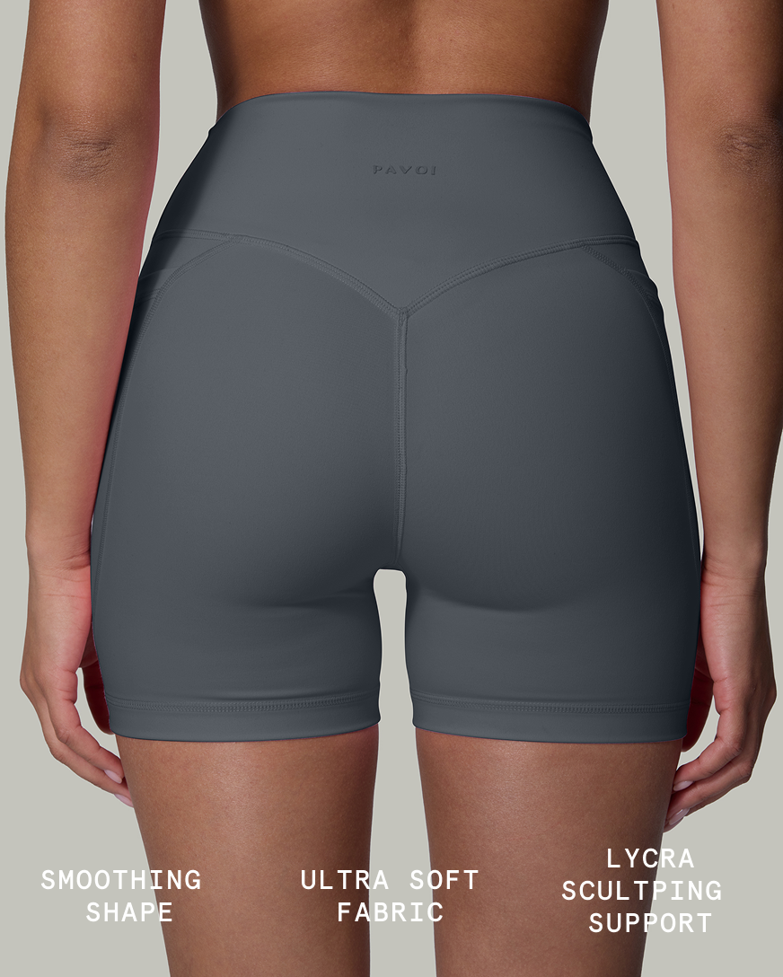 FlexFlow High-Rise 4" Shorts with Pockets
