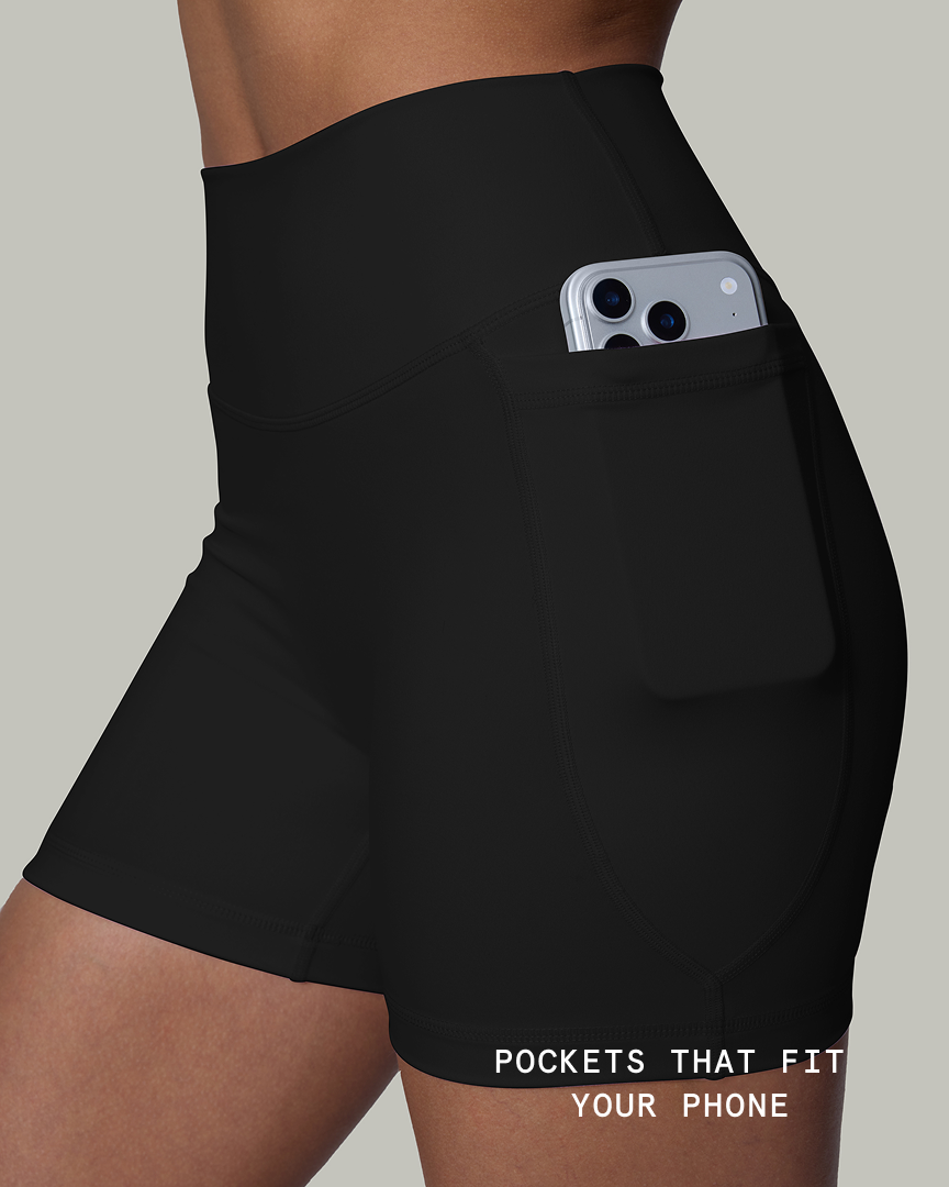 FlexFlow High-Rise 4" Shorts with Pockets