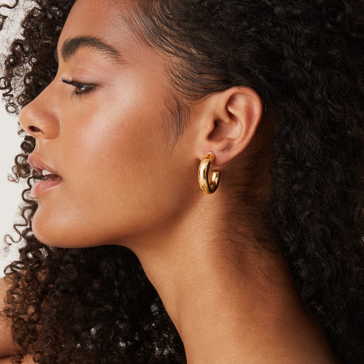 Chunky Open Hoops (6.5mm)